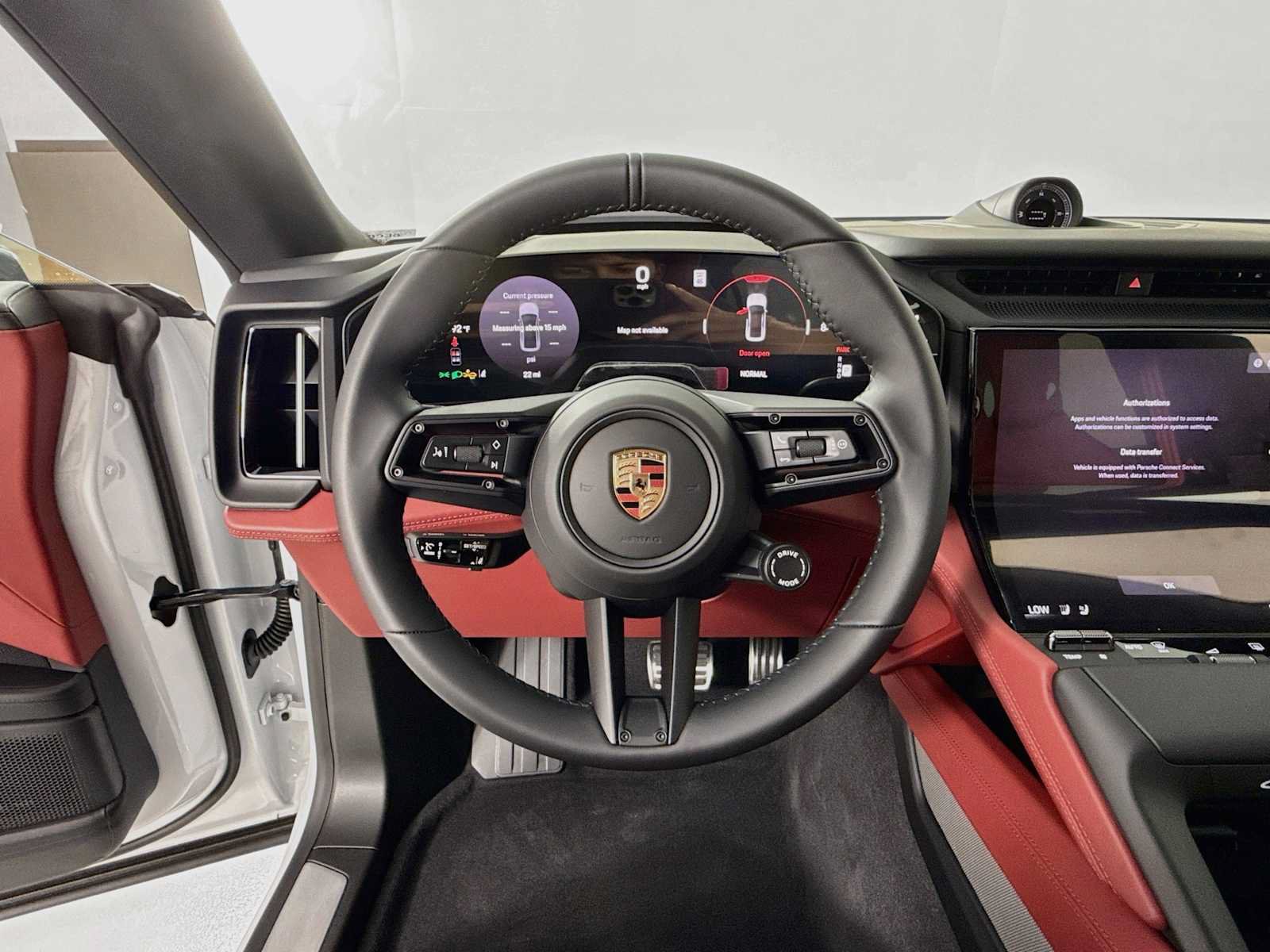 New 2026 Porsche Cayenne Electric Coupe AWD/4WD image 15