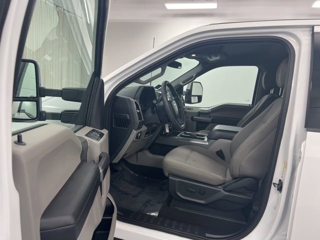Used 2022 Ford F250 XLT w/ XLT Premium Package image 12