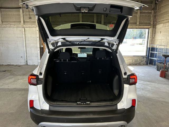 Certified 2024 Ford Escape Active w/ Tech Pack #1 AWD/4WD image 23