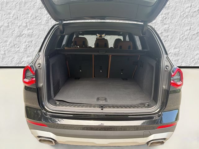 Used 2024 BMW X3 sDrive30i w/ Convenience Package RWD image 12