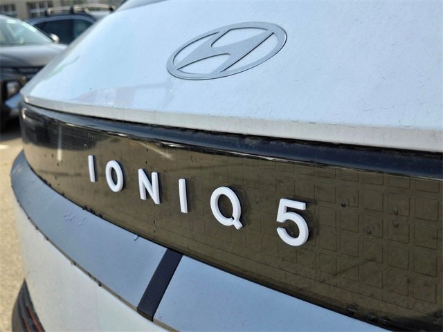New 2026 Hyundai Ioniq 5 SEL image 8