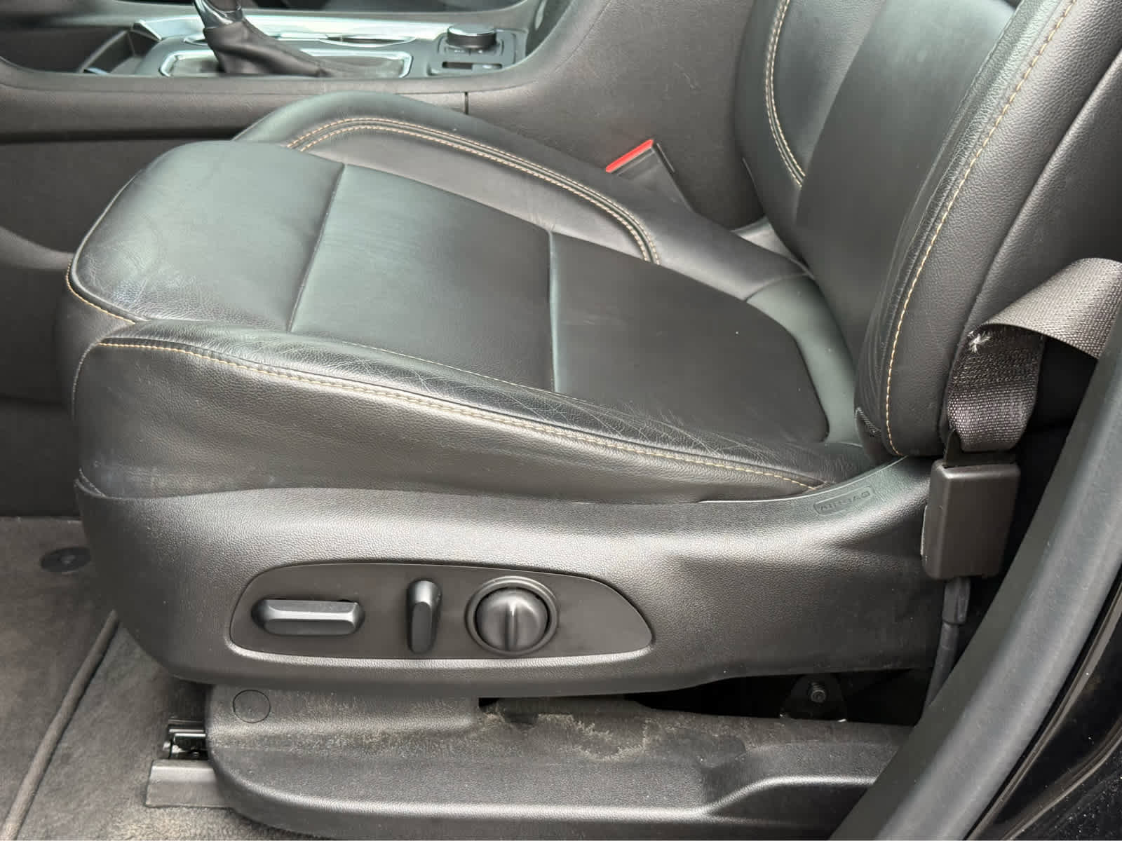 Used 2020 Chevrolet Traverse RS image 13