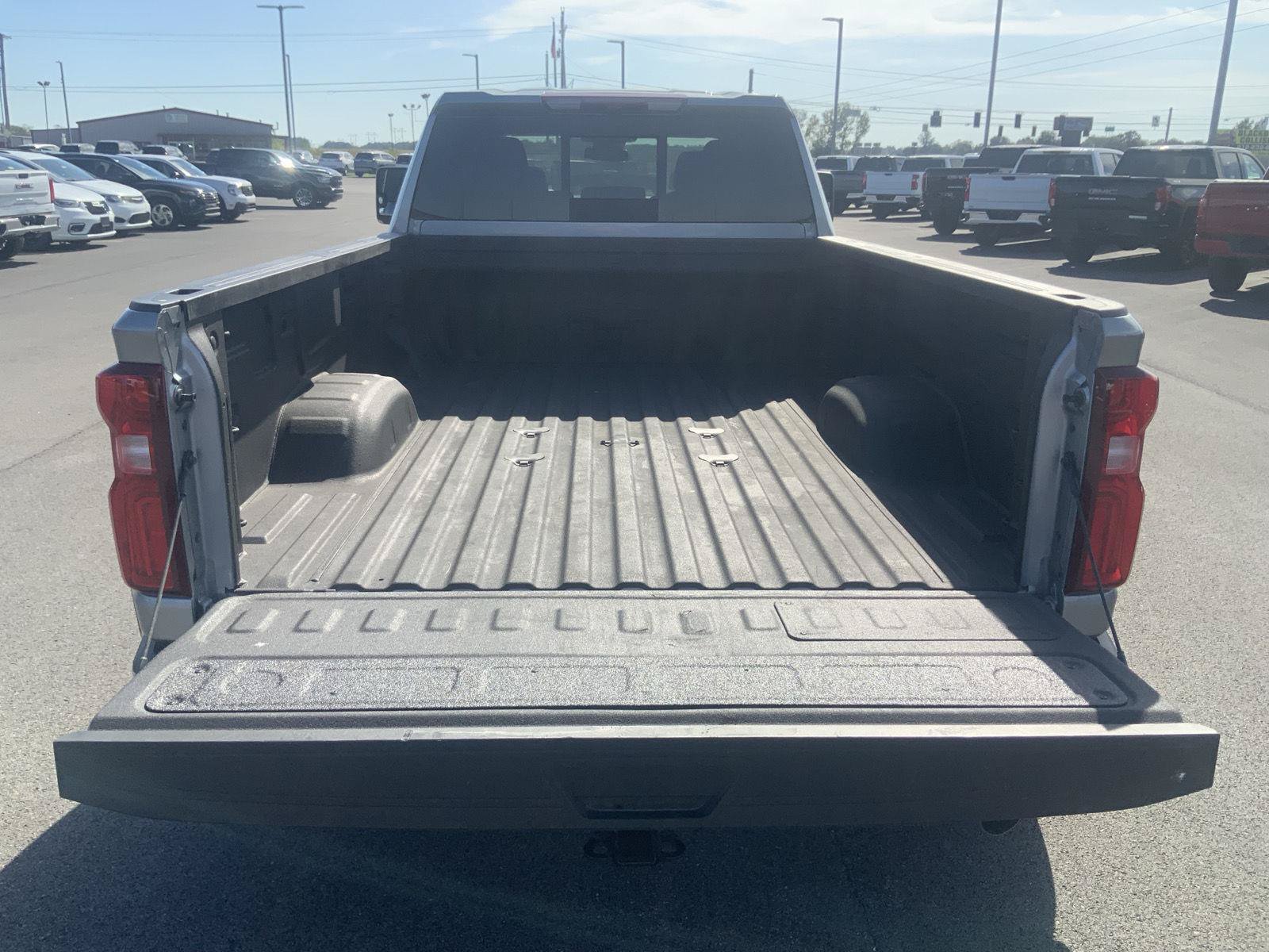 Used 2026 Chevrolet Silverado 3500 LTZ w/ LTZ Plus Package AWD/4WD image 10