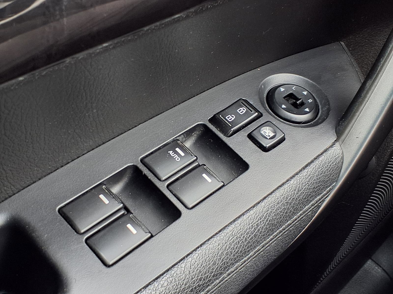 Used 2015 Kia Sorento LX image 22