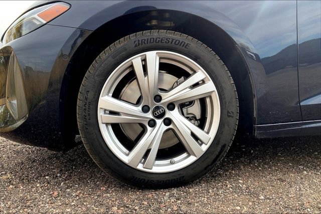 New 2025 Audi A5 2.0T Prestige image 11