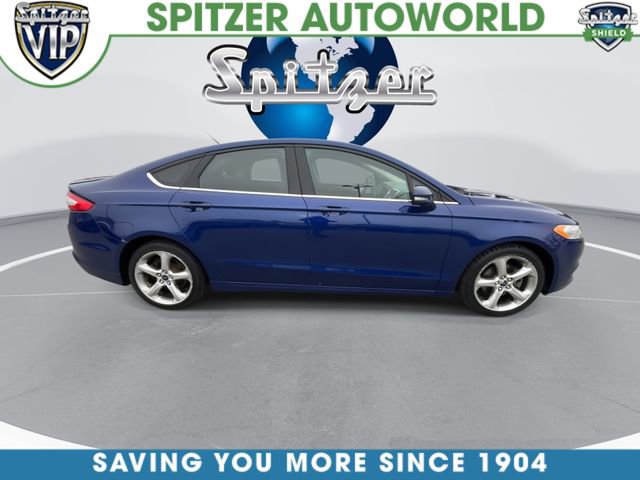 Used 2016 Ford Fusion SE w/ Equipment Group 201A FWD image 9