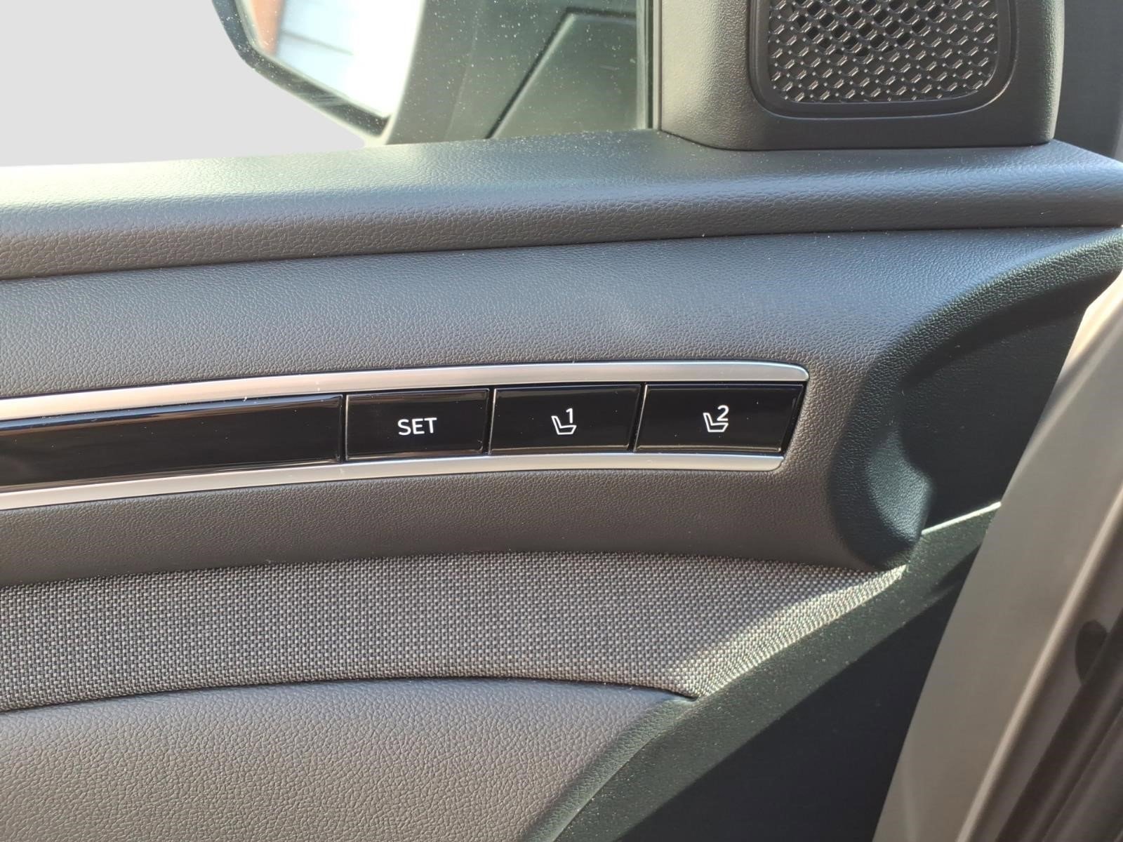 Used 2024 Hyundai Tucson Limited AWD/4WD image 12