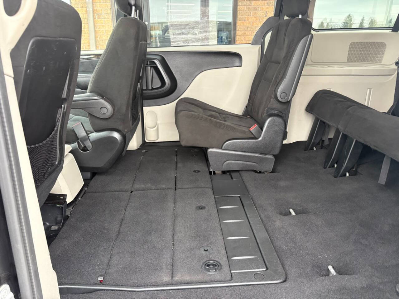 Used 2016 Dodge Grand Caravan SE w/ Quick Order Package 29E SE image 20