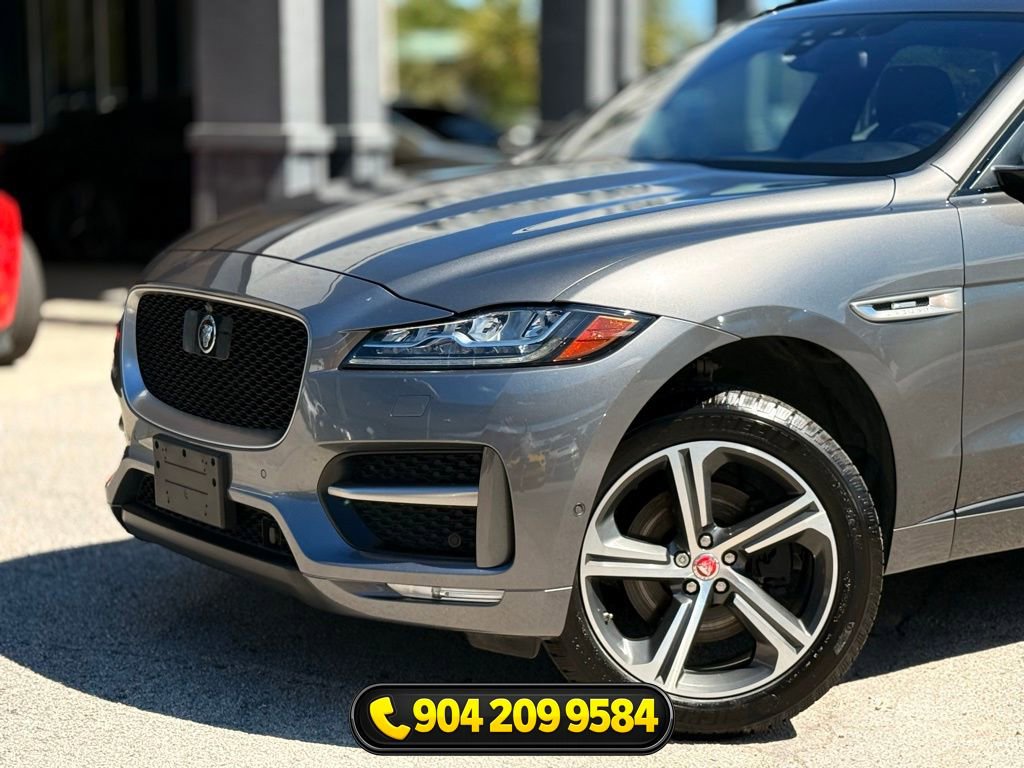 Used 2017 Jaguar F-PACE R-Sport image 2