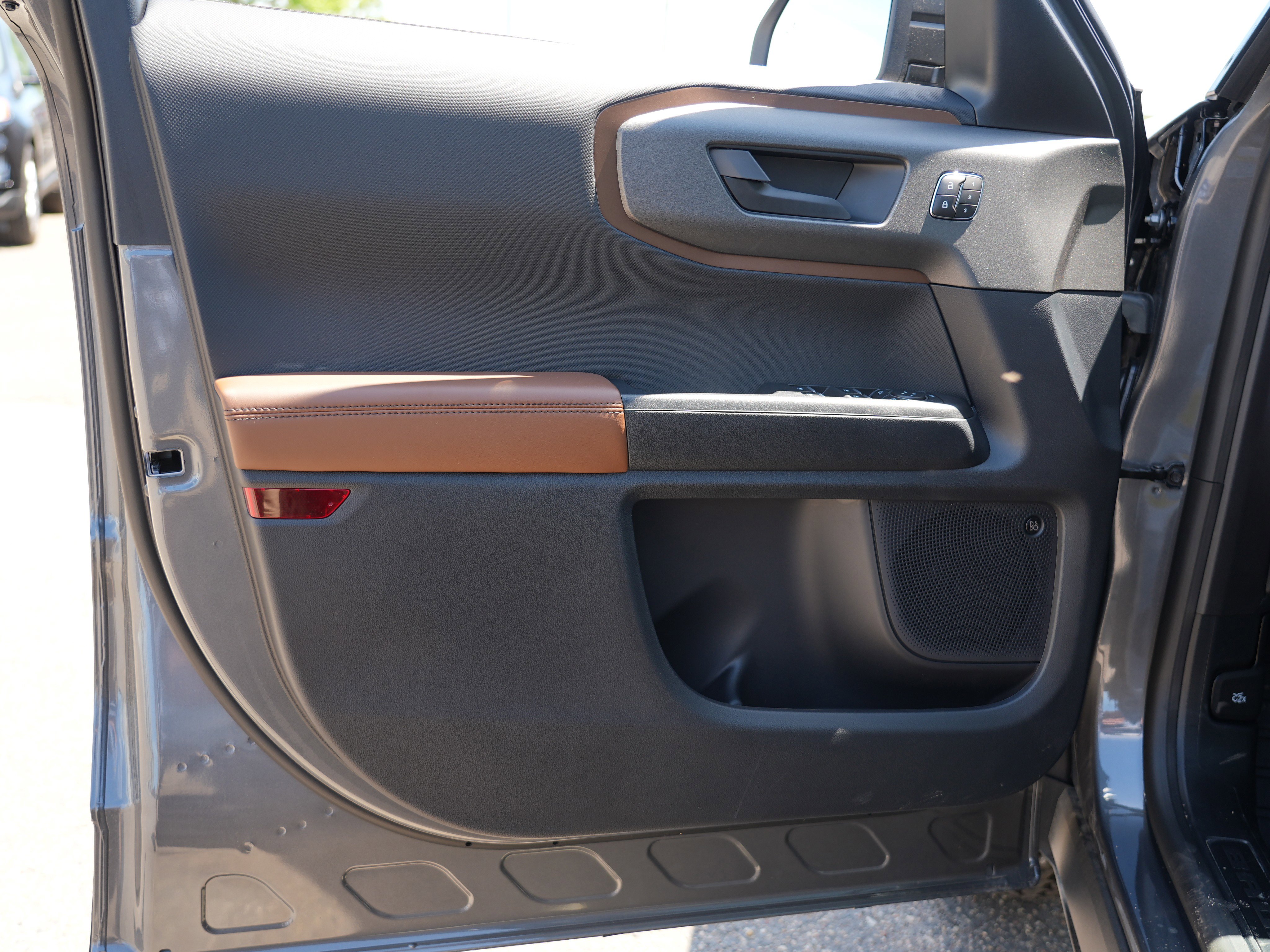 New 2025 Ford Bronco Sport Outer Banks w/ Sasquatch Outer Banks Package AWD/4WD image 16