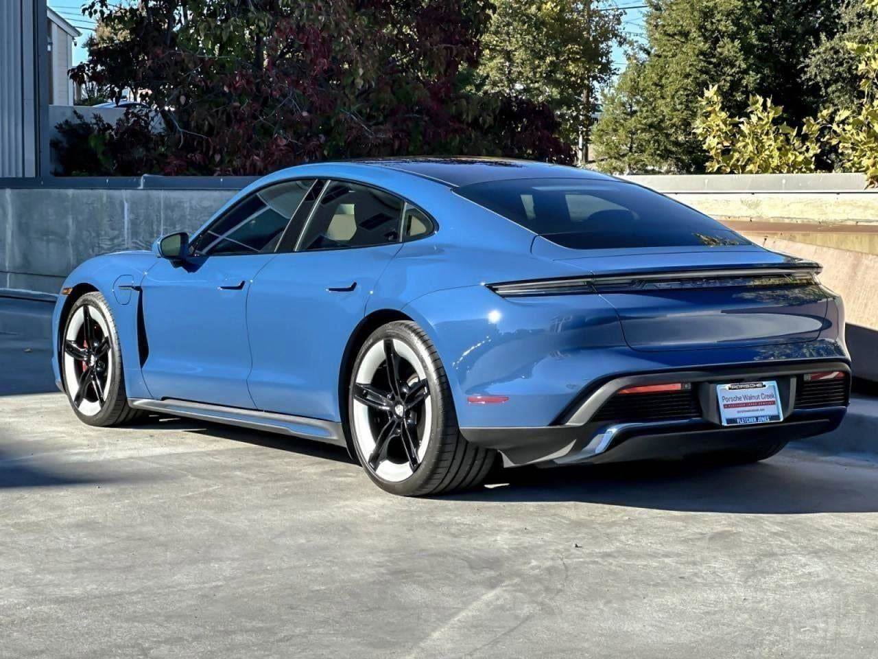 New 2025 Porsche Taycan 4S image 84
