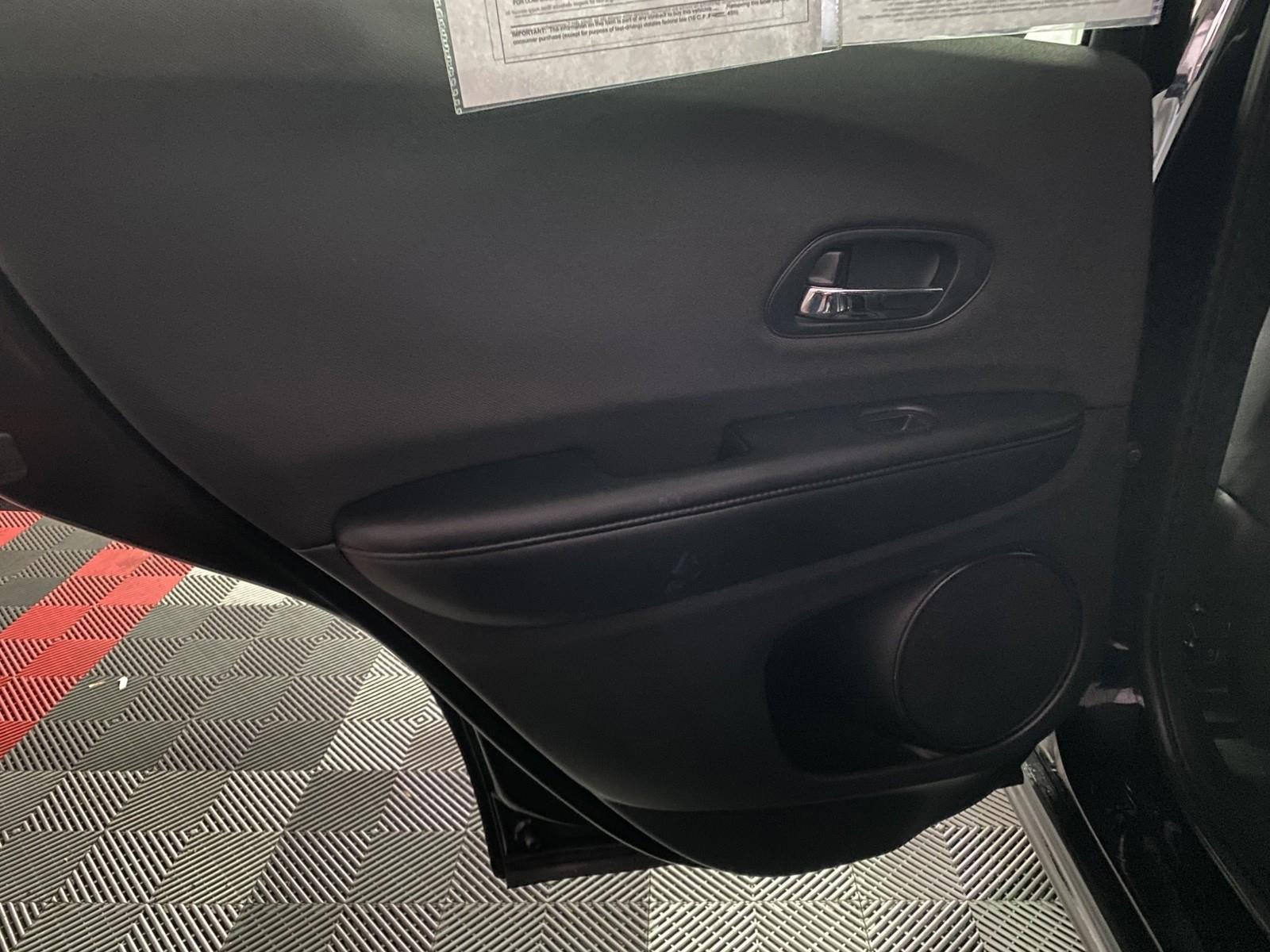 Used 2022 Honda HR-V LX image 15
