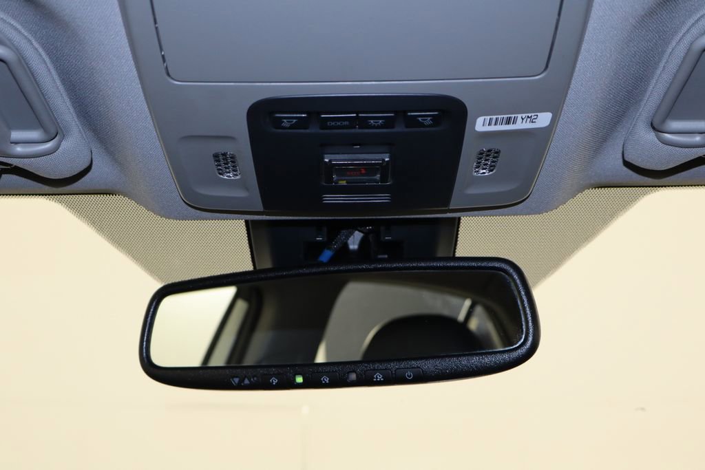 Used 2024 Toyota Camry XSE FWD image 25