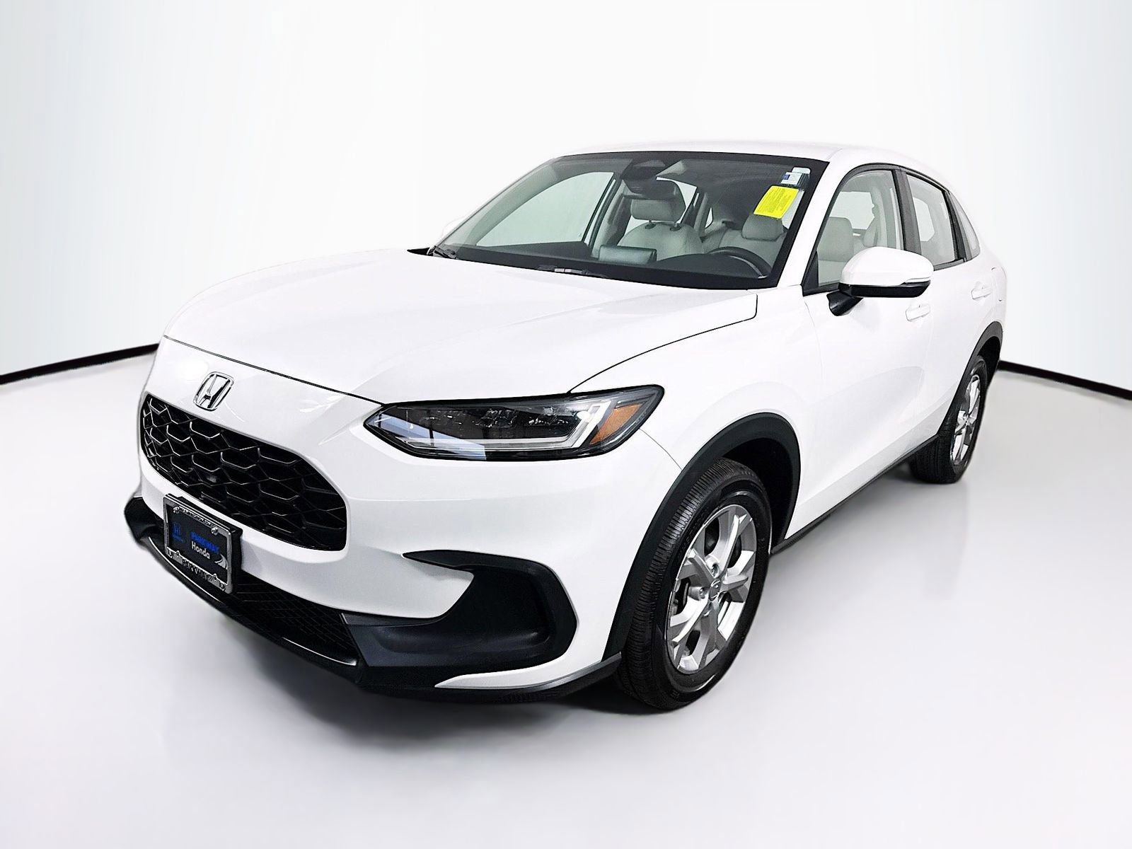 Used 2024 Honda HR-V LX image 3