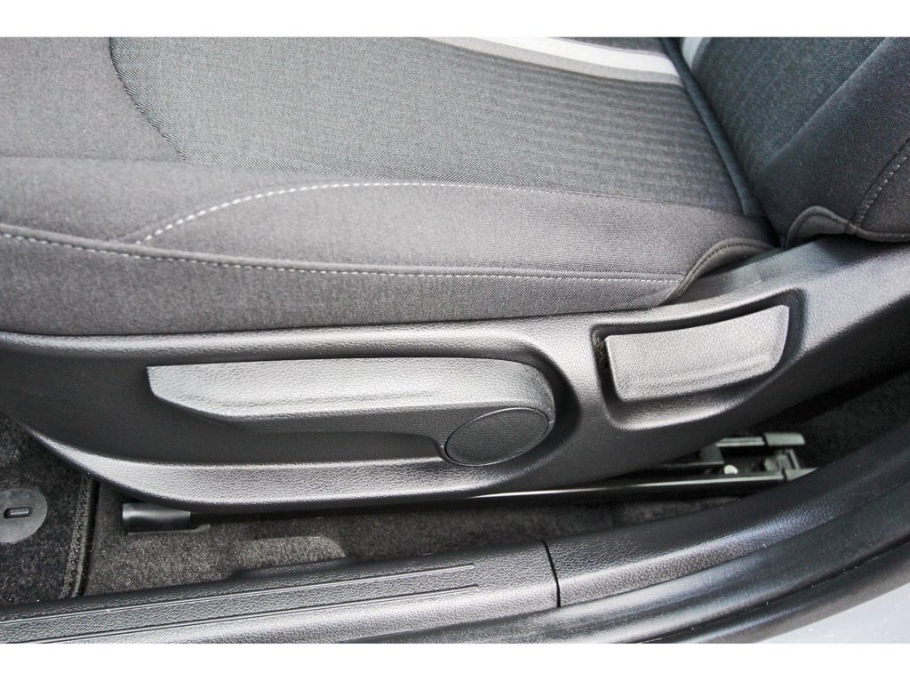 Used 2025 Hyundai Sonata SE FWD image 29