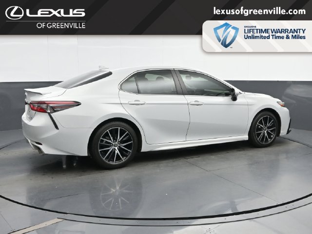 Used 2023 Toyota Camry SE w/ Convenience Package FWD image 9
