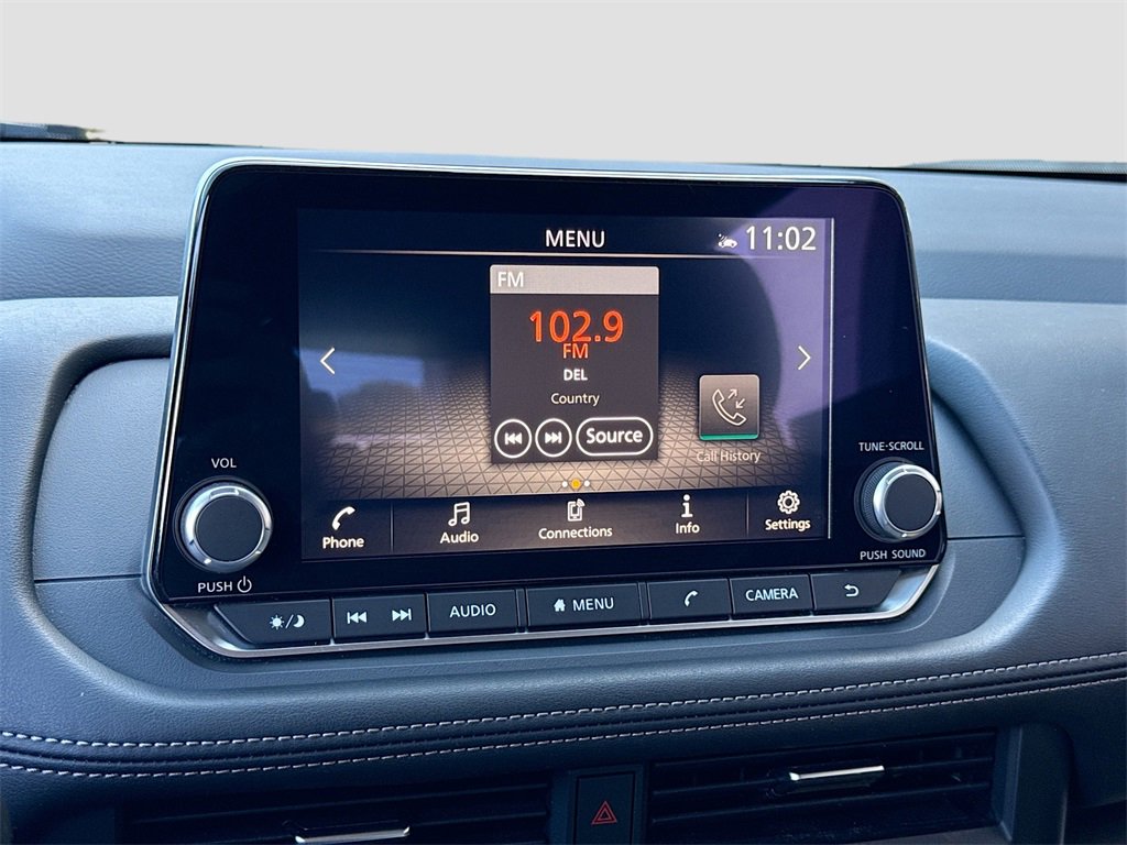 Used 2024 Nissan Rogue SV image 19