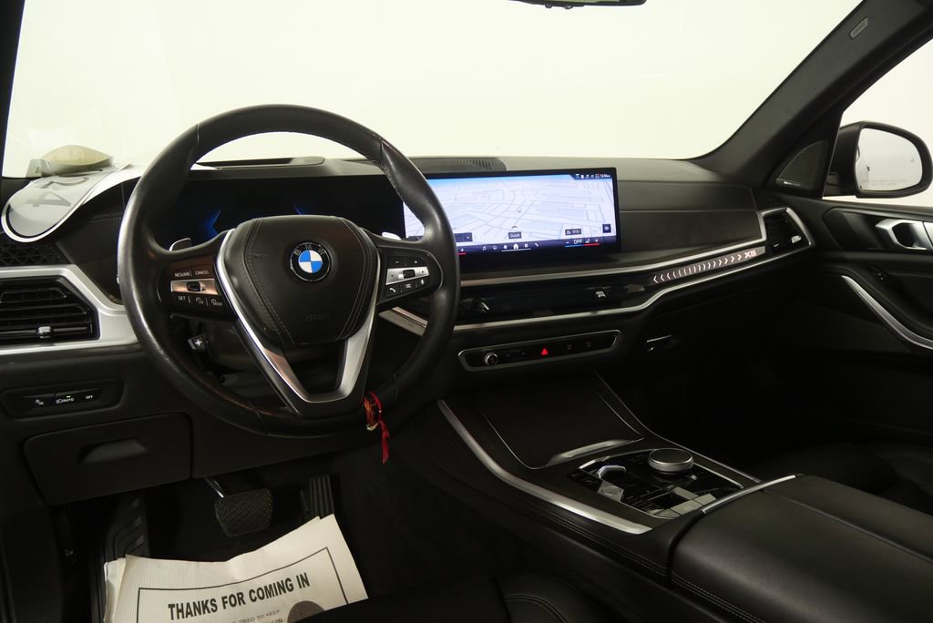 Used 2024 BMW X5 xDrive40i w/ Premium Package AWD/4WD image 17