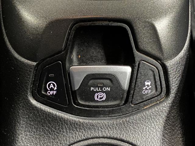 Used 2017 Jeep Compass Trailhawk w/ Safe & Security Group image 27