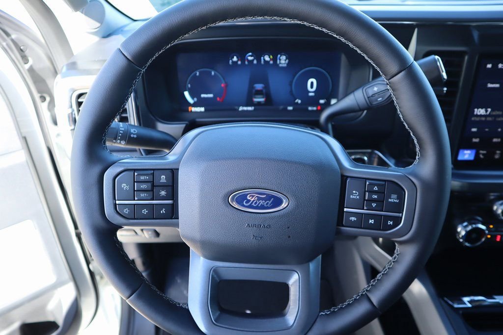 New 2026 Ford F250 Lariat w/ Black Appearance Package image 3