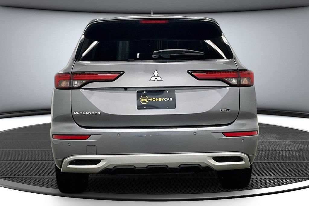 Used 2022 Mitsubishi Outlander SEL AWD/4WD image 4