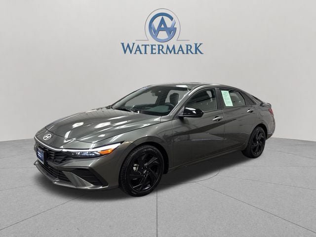 Used 2026 Hyundai Elantra Sport w/ Cargo Package FWD image 1