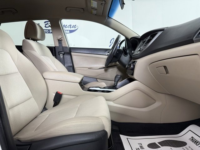 Used 2017 Hyundai Tucson Sport w/ Cargo Package image 17