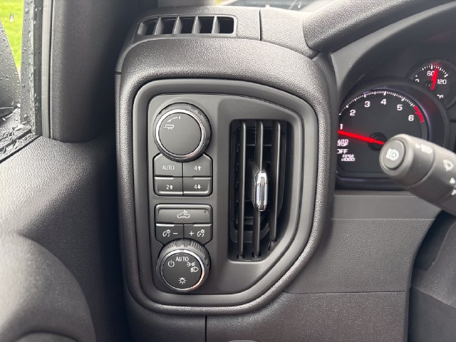 New 2026 Chevrolet Silverado 1500 Custom Trail Boss w/ Dark Appearance Package AWD/4WD image 12