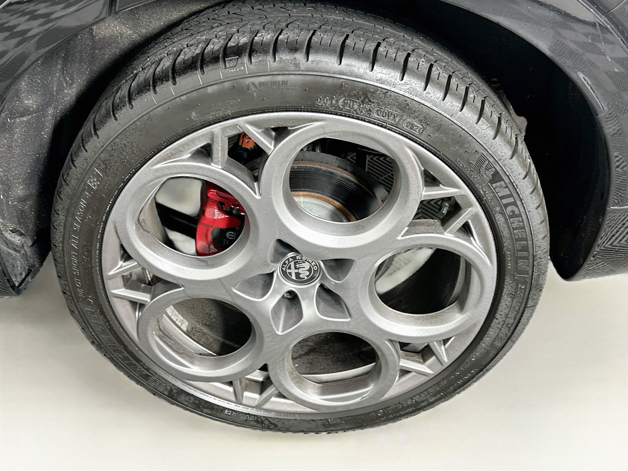Used 2025 Alfa Romeo Tonale w/ Premium Package AWD/4WD image 11