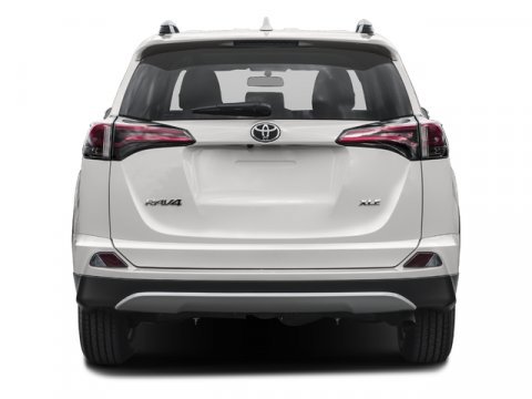 Used 2017 Toyota RAV4 XLE FWD image 8