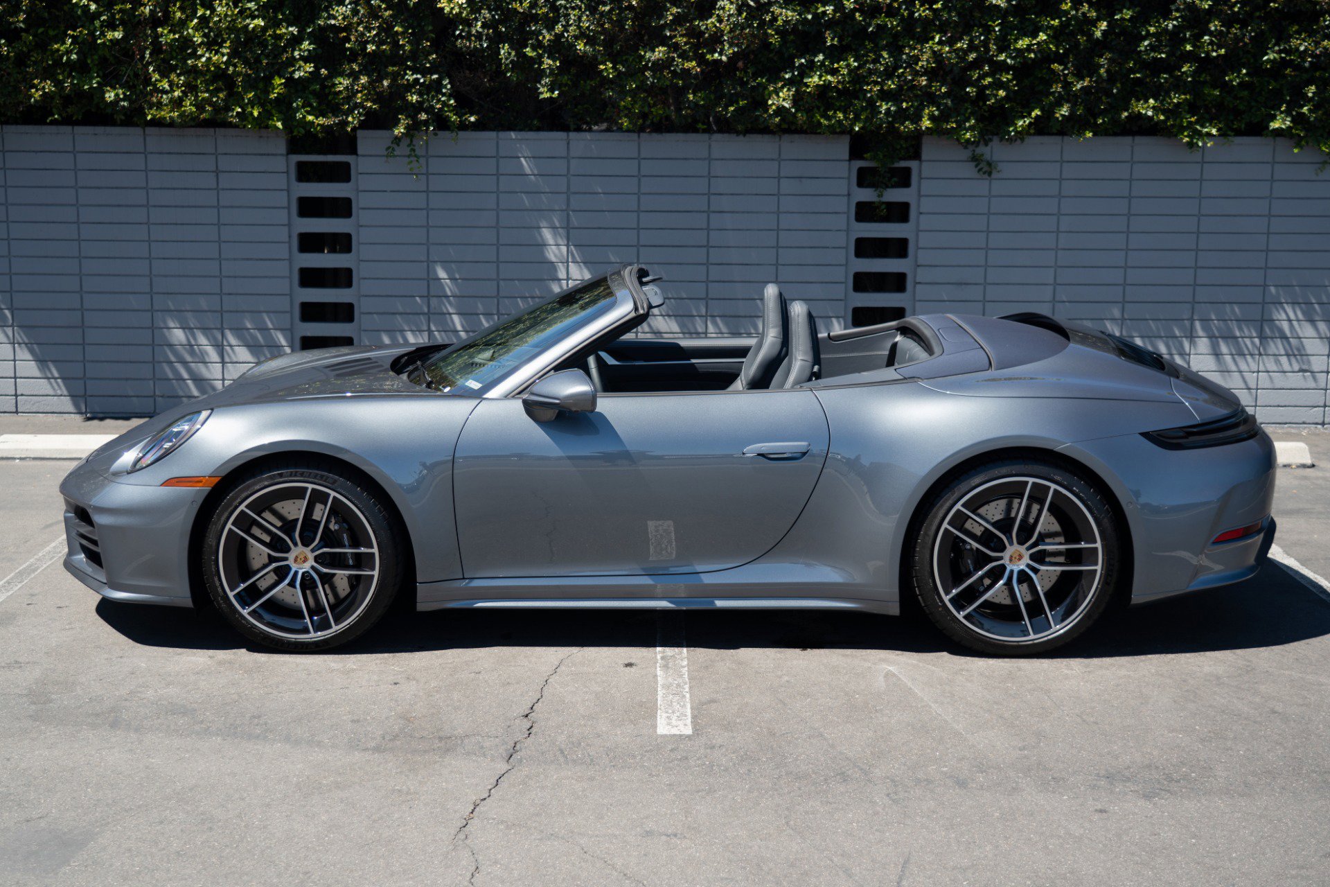Used 2025 Porsche 911 Carrera S image 22