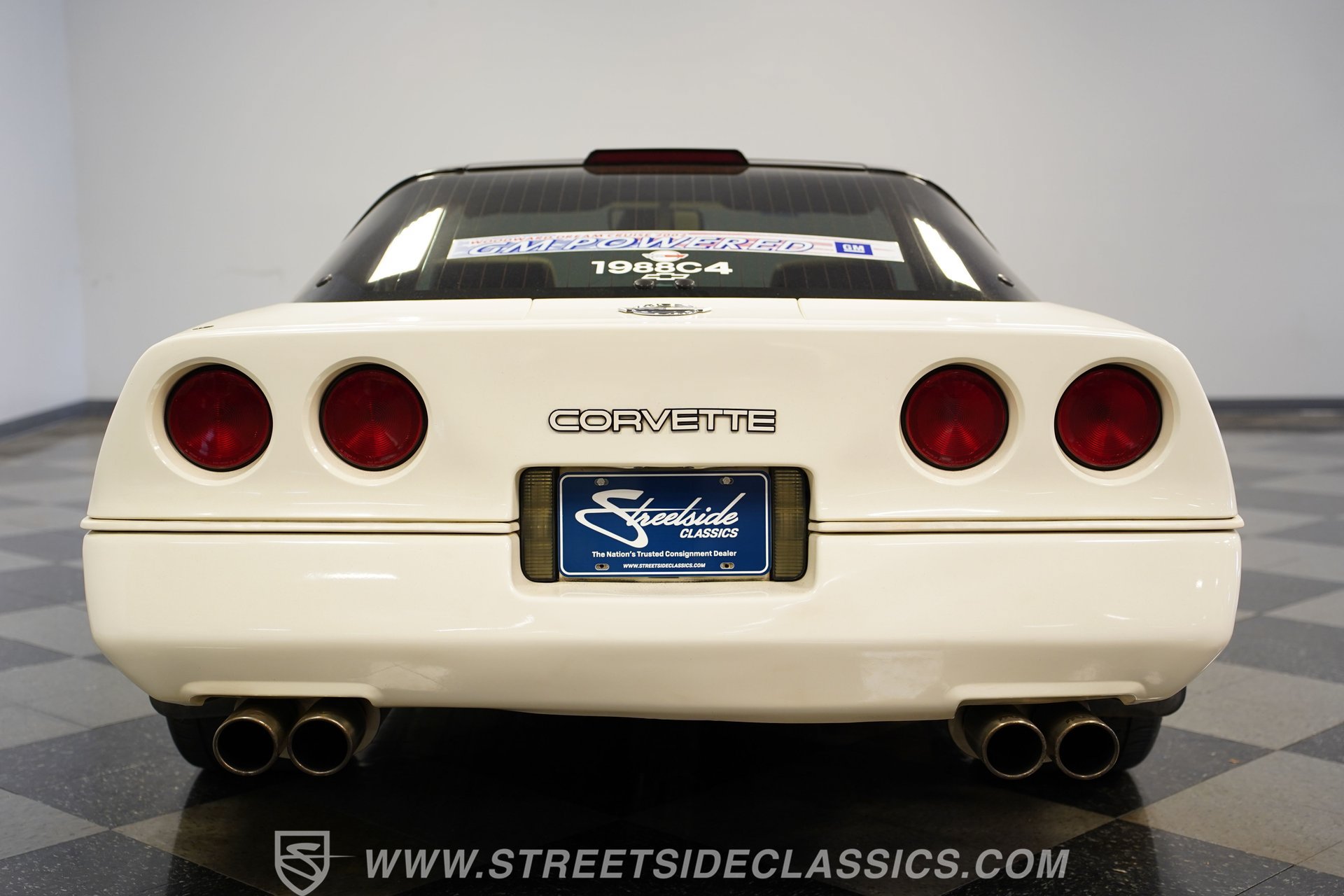 Used 1988 Chevrolet Corvette Coupe RWD image 26