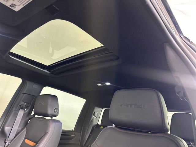 Used 2024 GMC Sierra 2500 AT4 w/ AT4 Premium Plus Package image 12