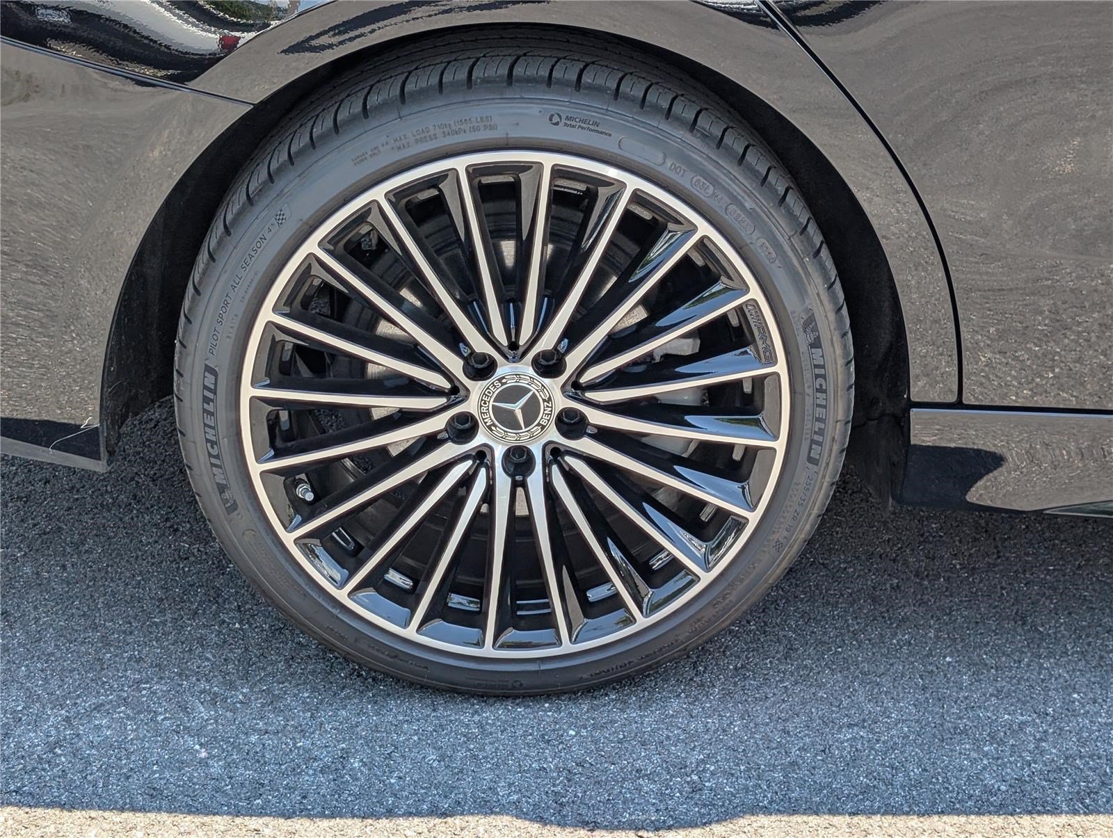 Used 2023 Mercedes-Benz C 300 4MATIC Sedan image 9
