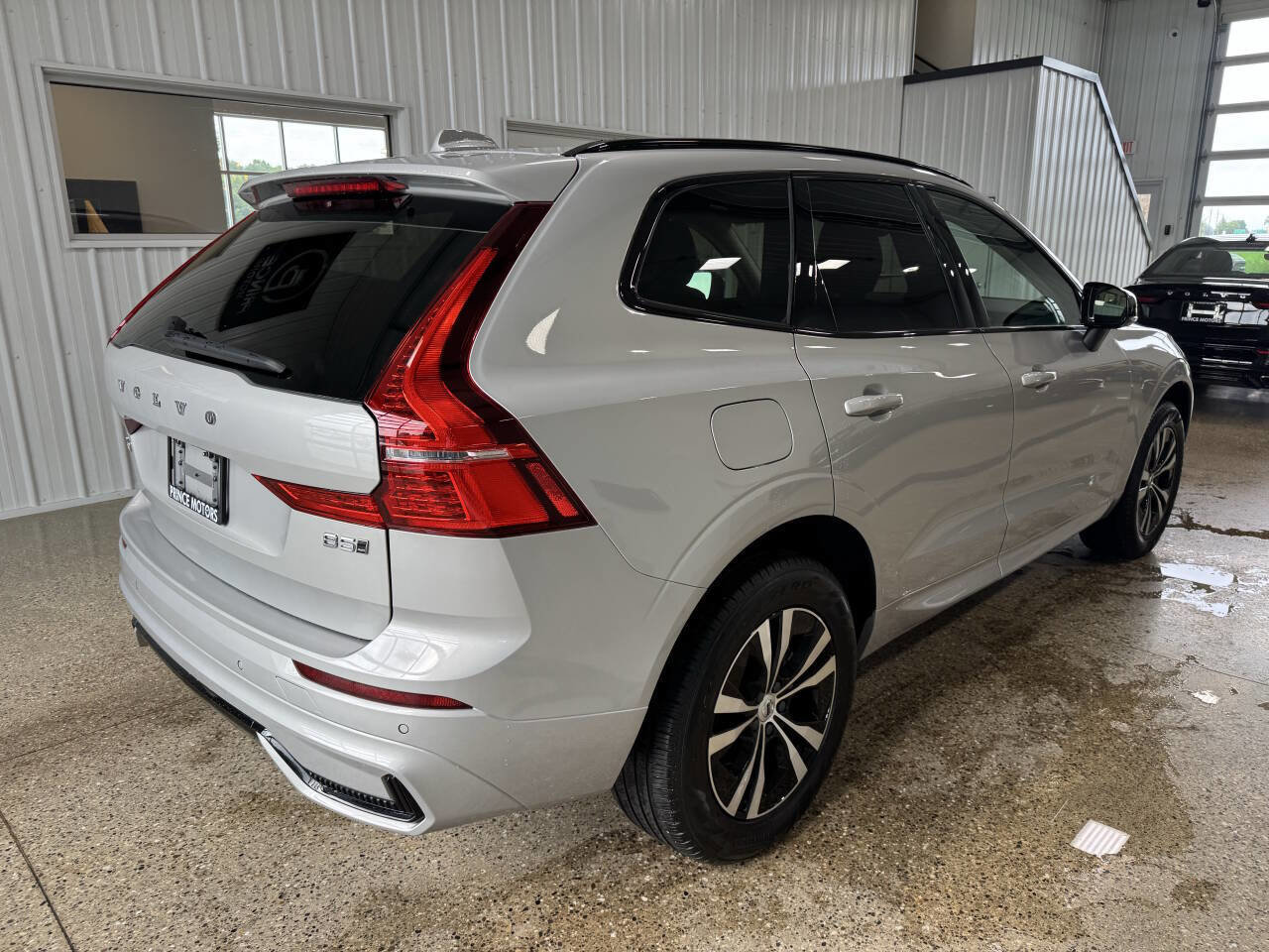 Used 2024 Volvo XC60 B5 Core AWD/4WD image 44