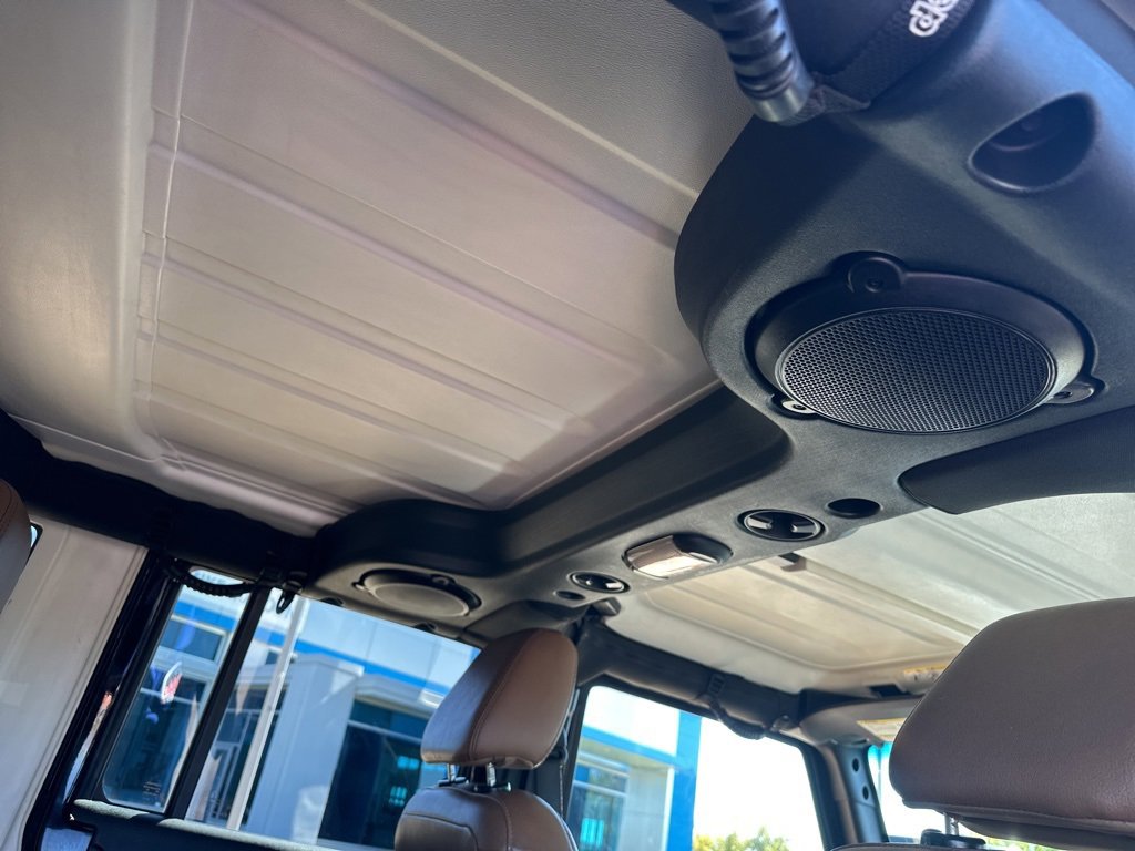 Used 2014 Jeep Wrangler Unlimited Sahara w/ Max Tow Package image 21