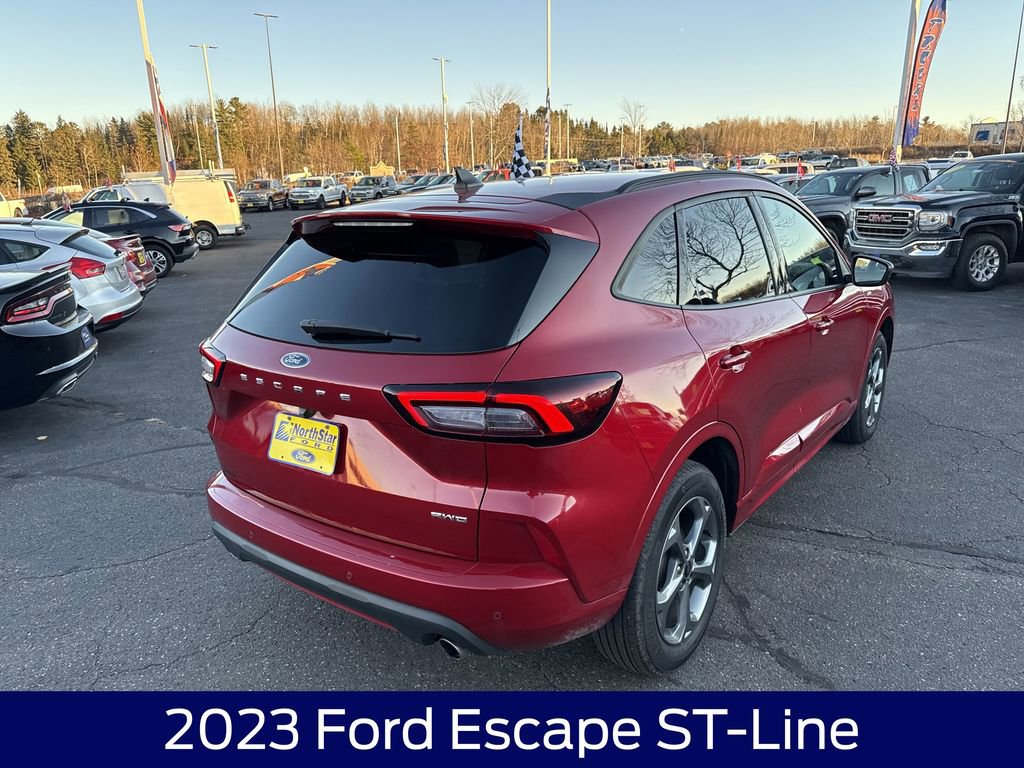 Used 2023 Ford Escape ST-Line w/ Tech Pack #1 image 7