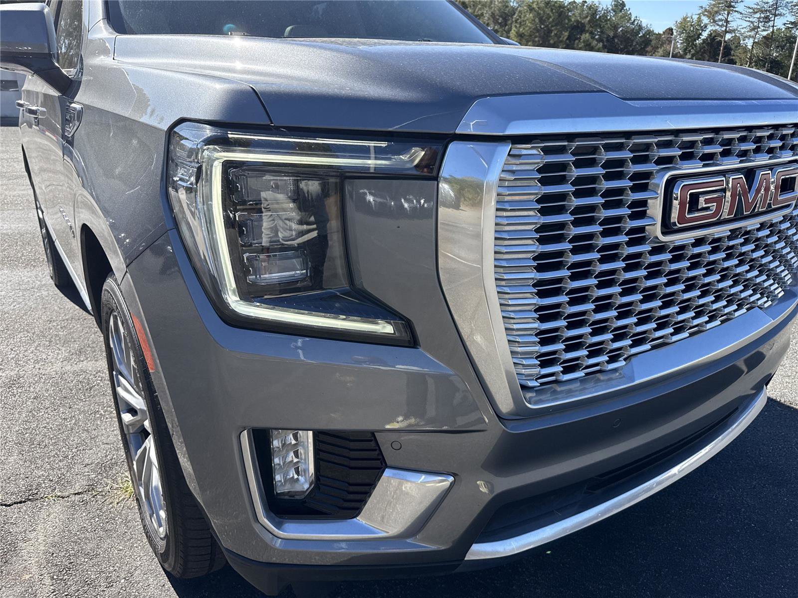 Used 2022 GMC Yukon Denali w/ Advanced Technology Package image 33