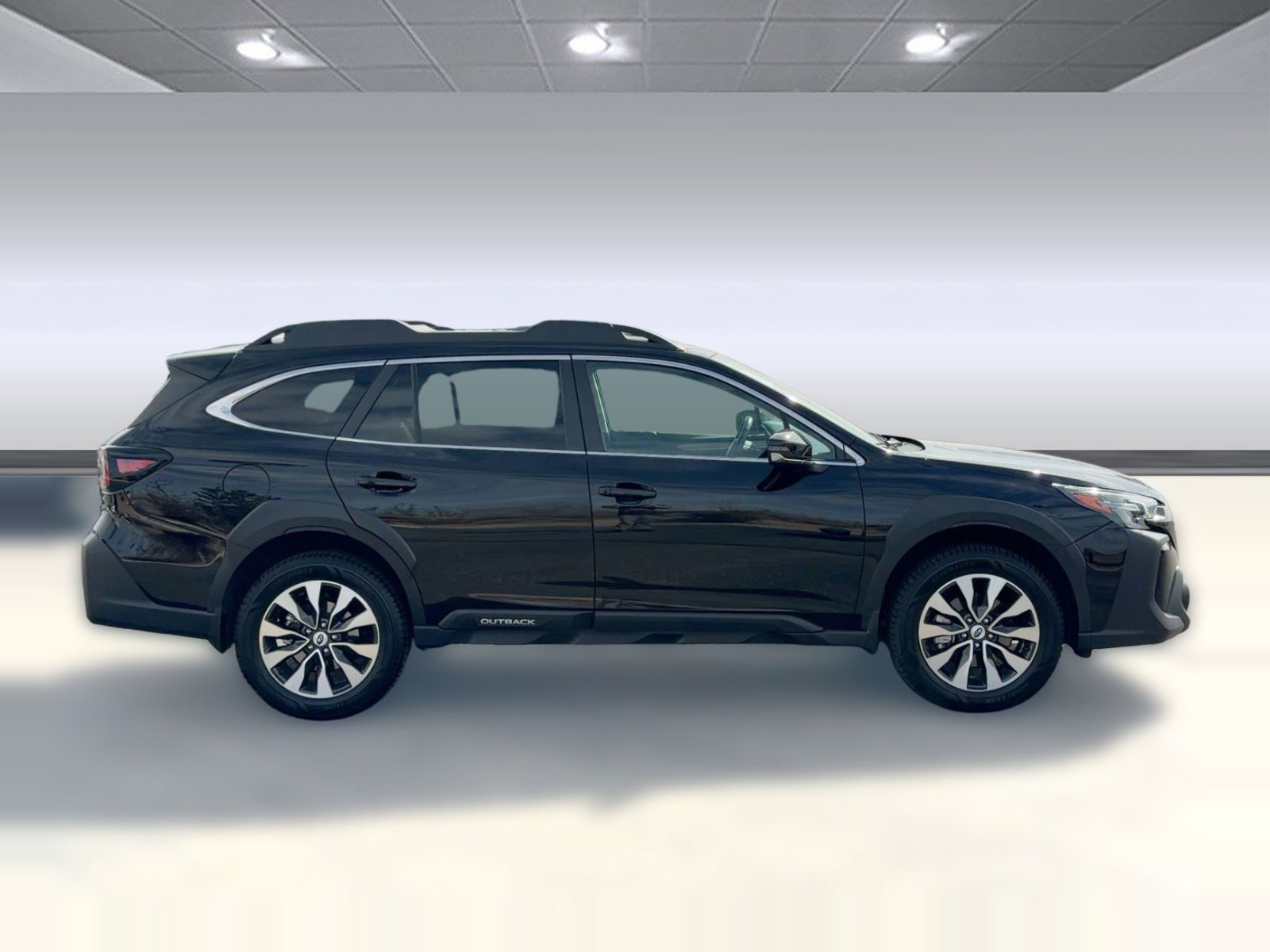 Used 2023 Subaru Outback Limited image 8
