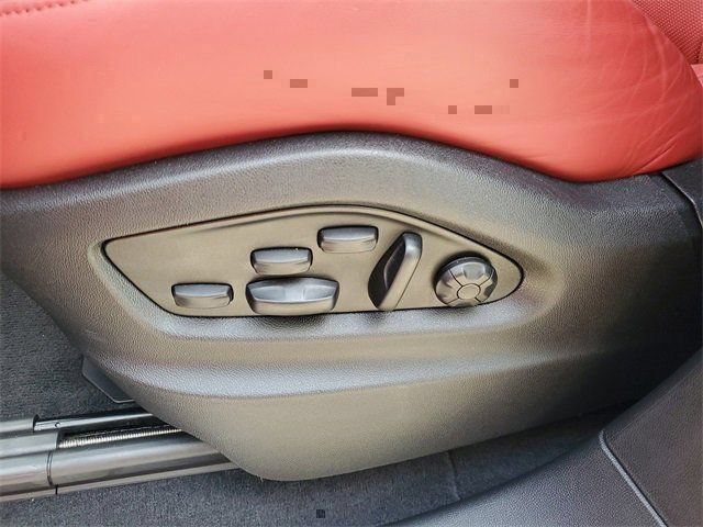 Used 2023 Porsche Cayenne Turbo AWD/4WD image 18