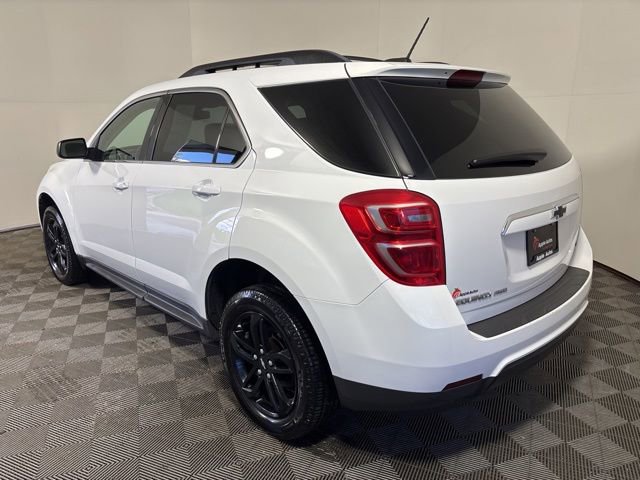 Used 2017 Chevrolet Equinox LT w/ Sport Edition AWD/4WD image 4