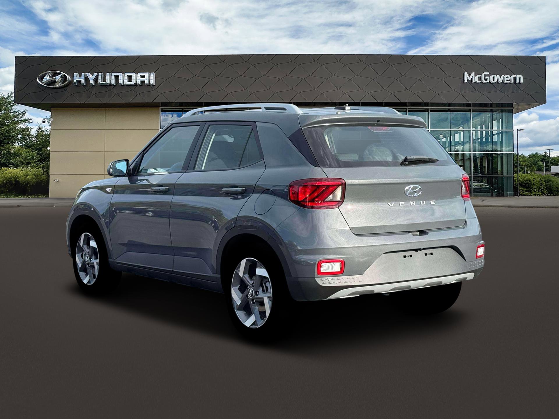 New 2026 Hyundai Venue SEL FWD image 5