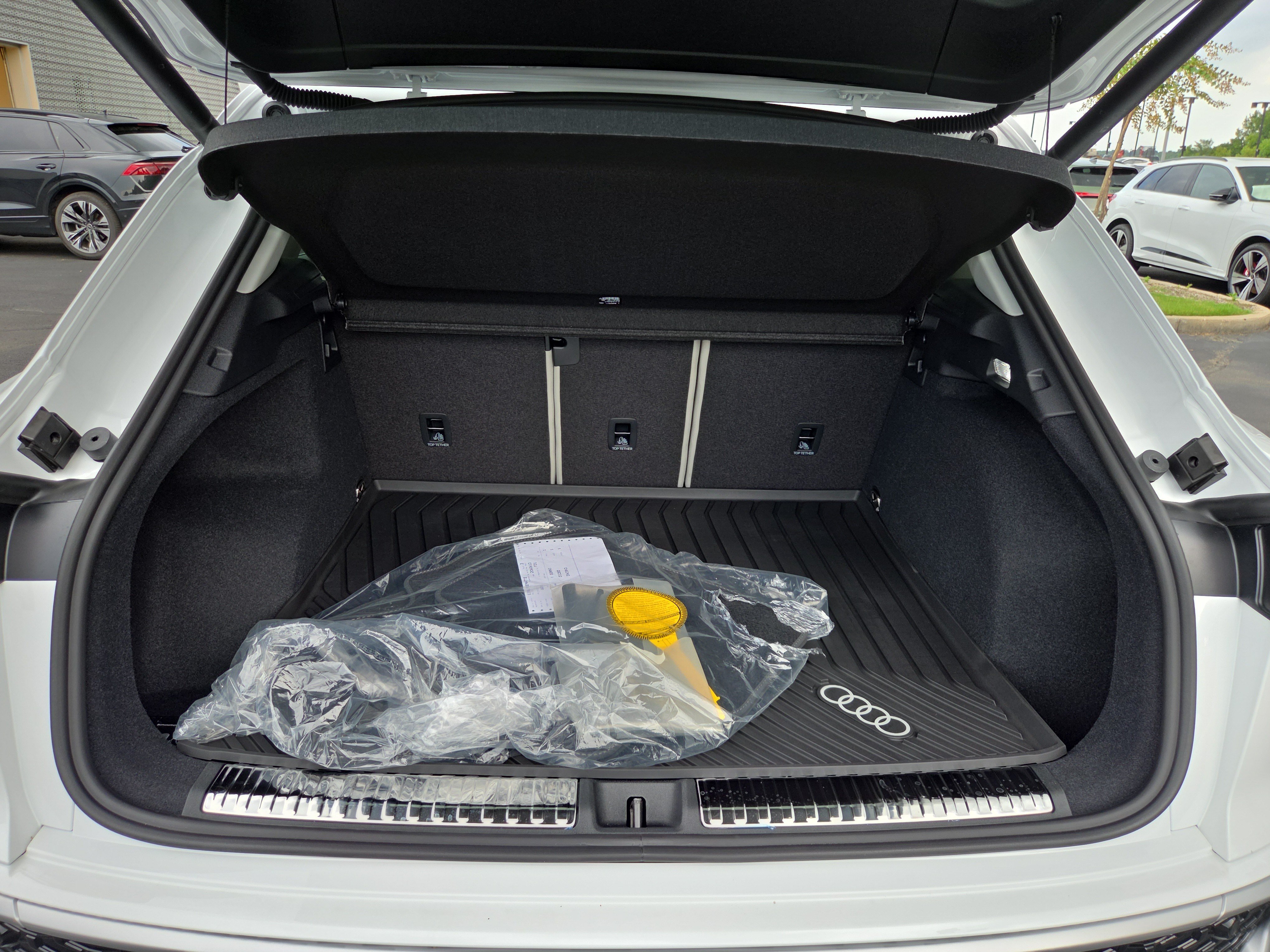 New 2026 Audi Q3 quattro 2.0T AWD/4WD image 8