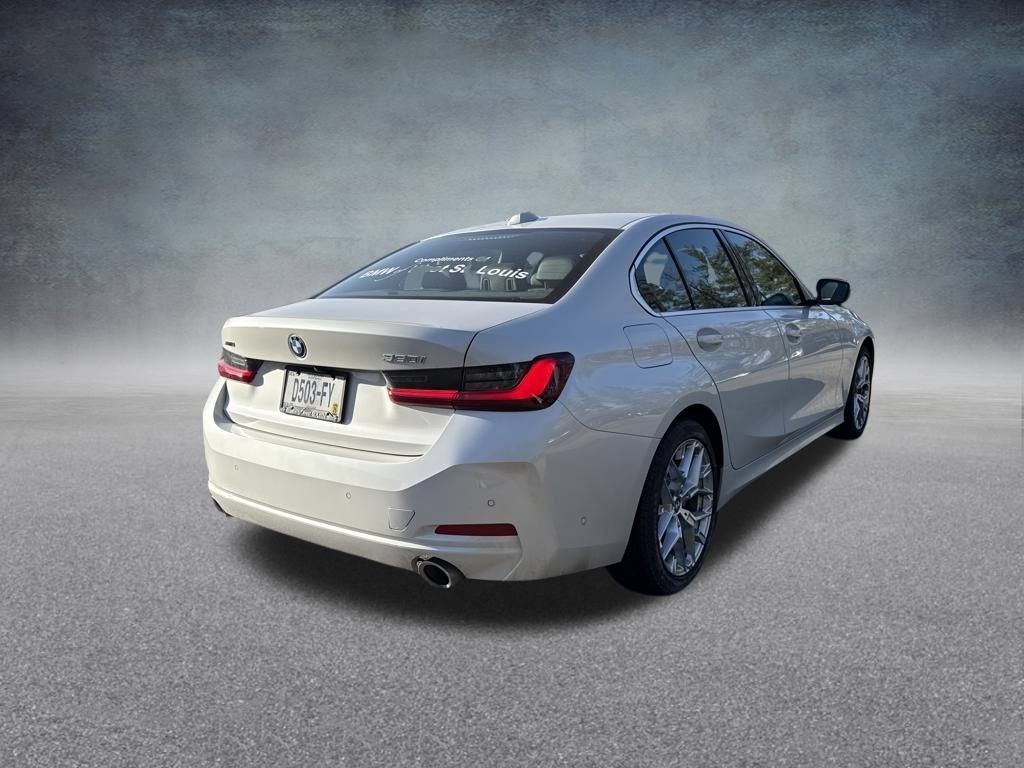 Used 2026 BMW 330i xDrive Sedan AWD/4WD image 6