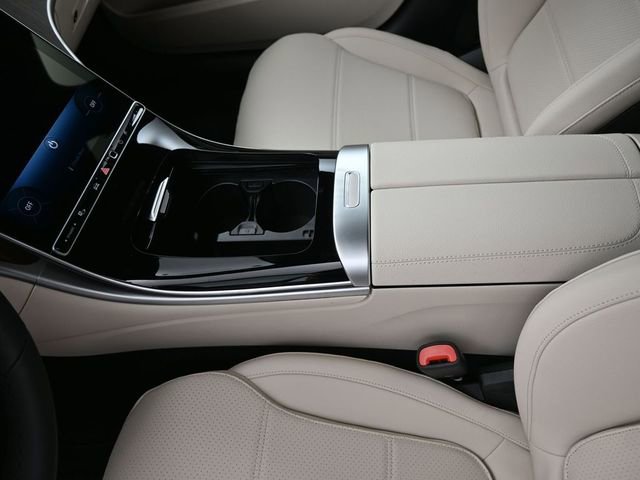 New 2026 Mercedes-Benz C 300 Sedan image 31