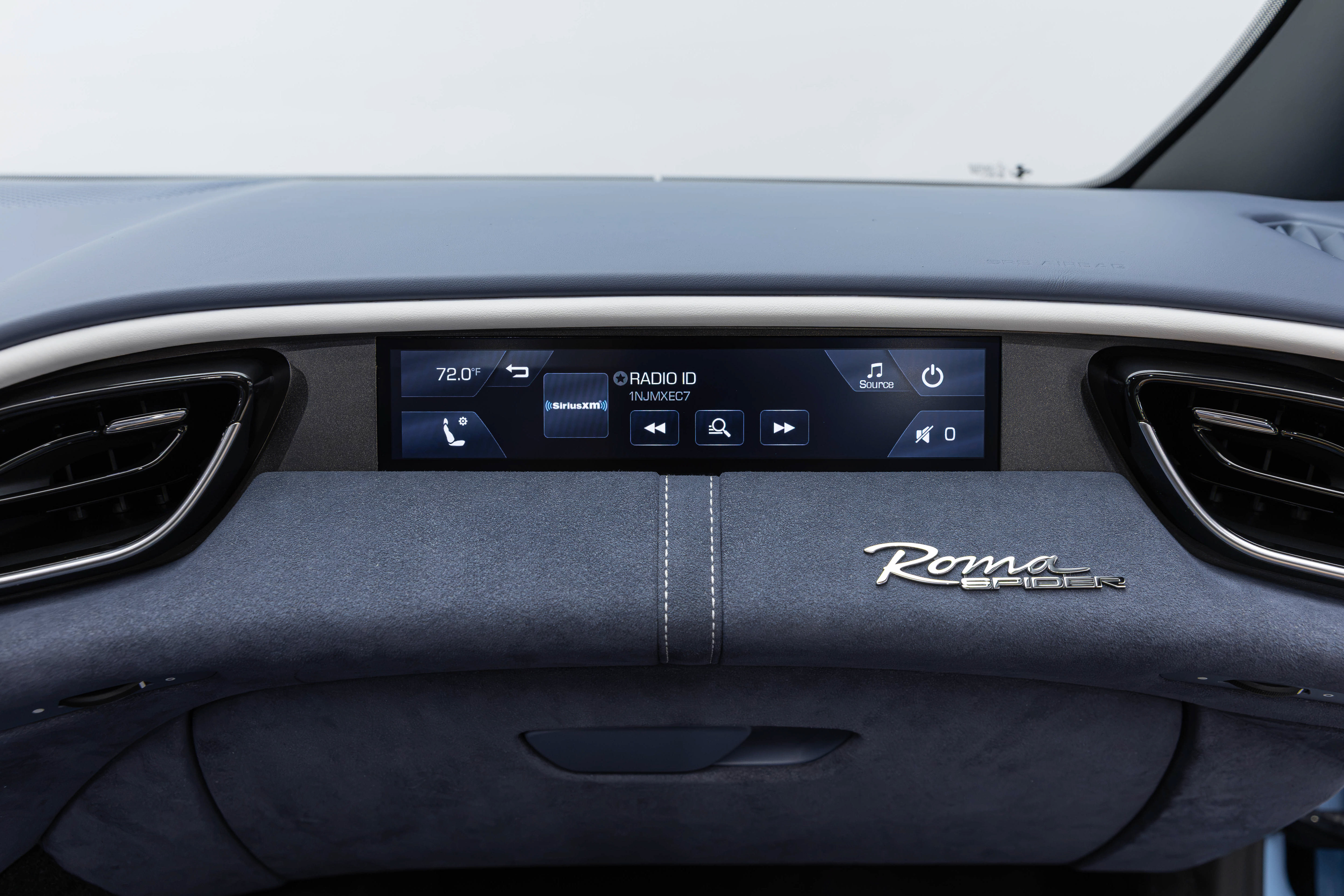 Certified 2025 Ferrari Roma Spider RWD image 42