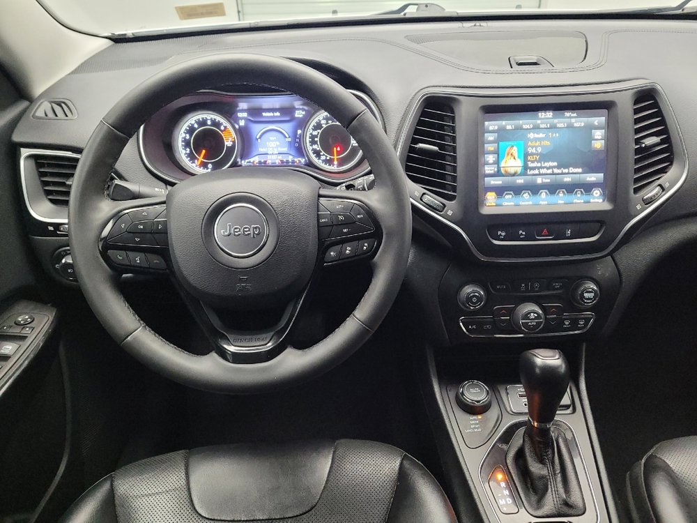 Used 2023 Jeep Cherokee Altitude Lux image 22