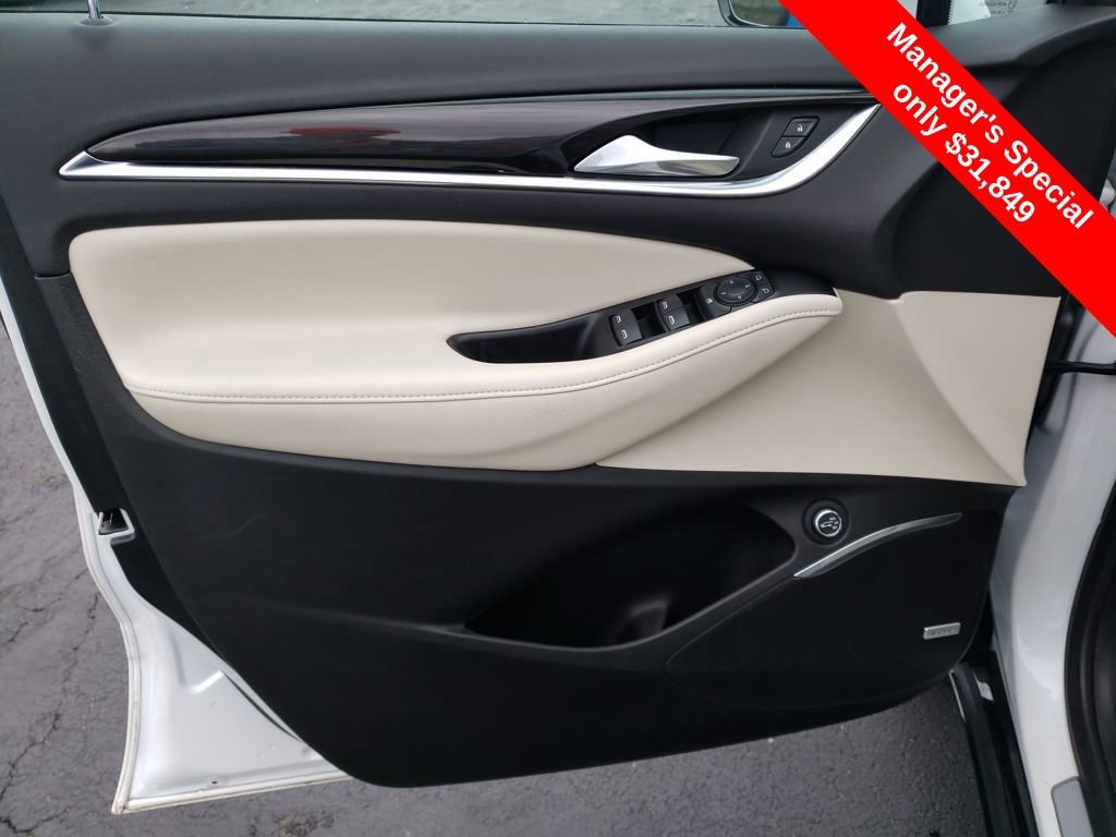 Used 2024 Buick Enclave Essence w/ Sport Touring Edition AWD/4WD image 11