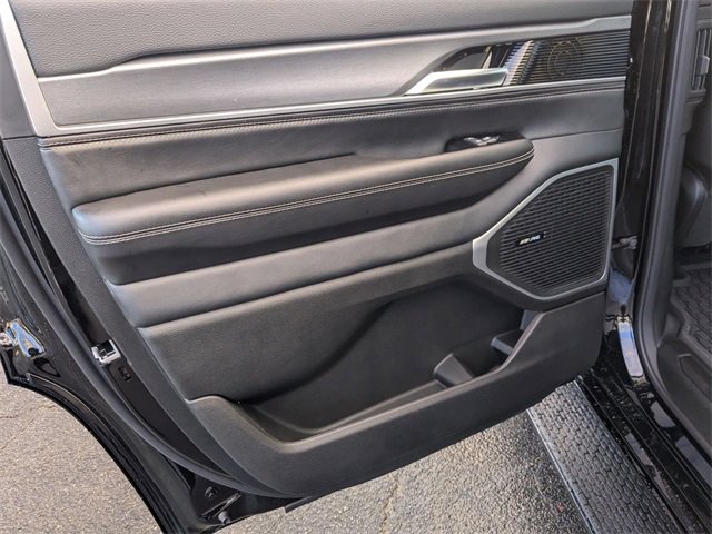 New 2025 Jeep Wagoneer Series II image 28