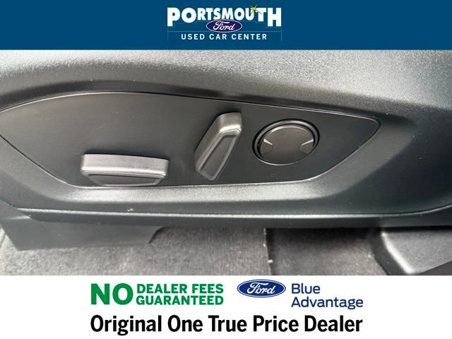 Certified 2022 Ford Explorer XLT w/ Equipment Group 202A image 25